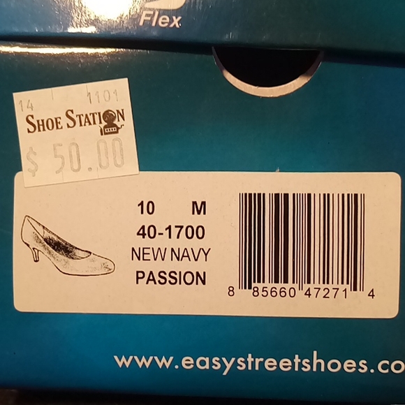 Easy Street Navy Blue 3” Heels Elegant and Comfortable - Picture 11 of 12